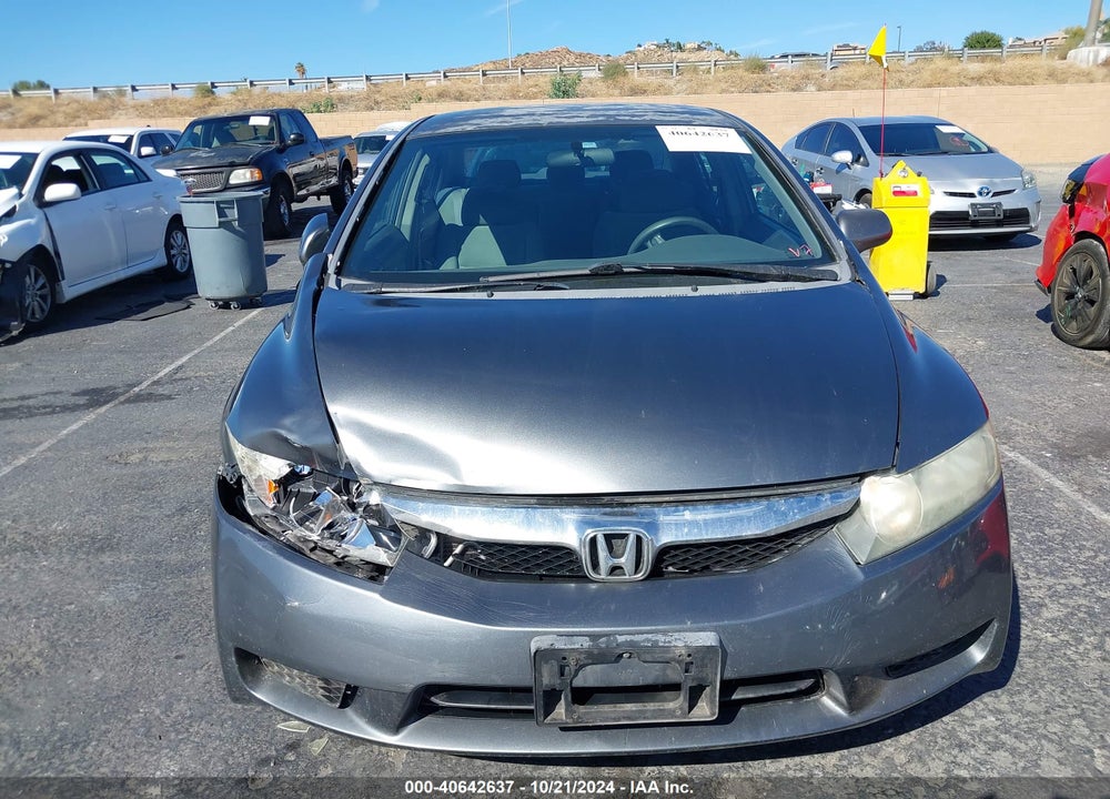 2009 HONDA CIVIC LX VIN: 19XFA16579E030200