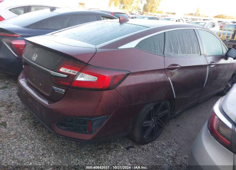 2018 HONDA CLARITY PLUG-IN HYBRID TOURING VIN: JHMZC5F32JC015157