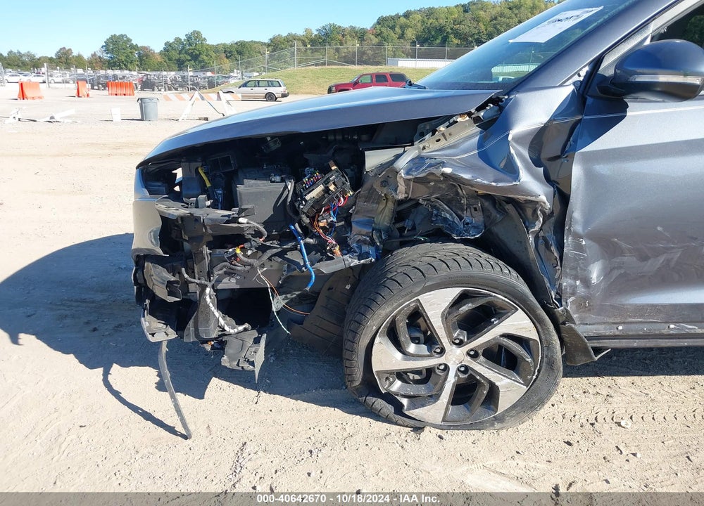 2018 HYUNDAI TUCSON VALUE VIN: KM8J3CA26JU753471