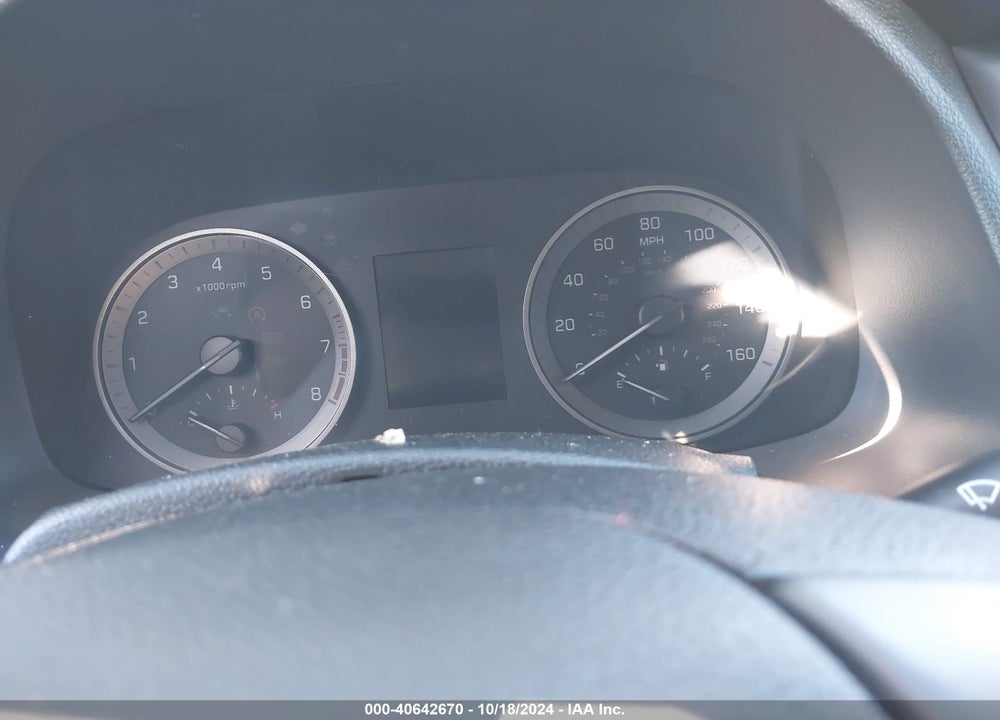 2018 HYUNDAI TUCSON VALUE VIN: KM8J3CA26JU753471