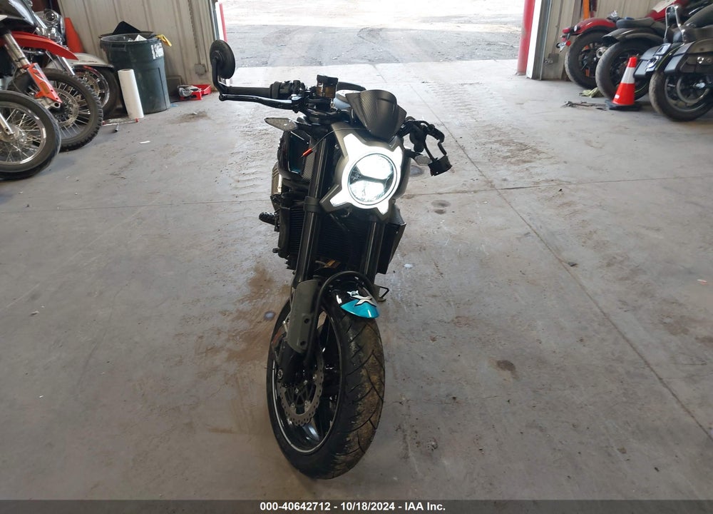 2023 CF MOTO 700 CL-X VIN: LCEPEWL14P6001232