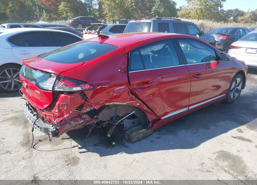 2022 HYUNDAI IONIQ HYBRID SEL VIN: KMHC85LC8NU273577