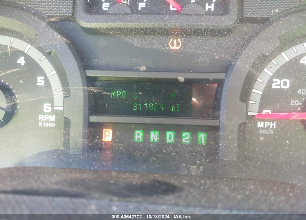 2013 FORD E-350 SUPER DUTY XLT VIN: 1FBNE3BL6DDA77698