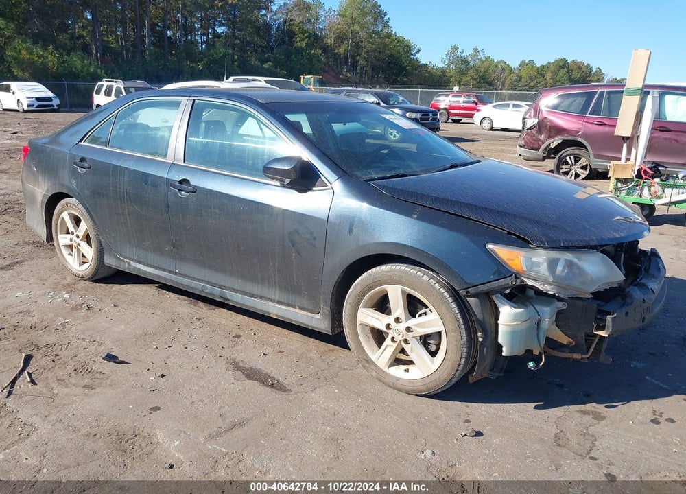 2014 TOYOTA CAMRY SE VIN: 4T1BF1FK2EU754891