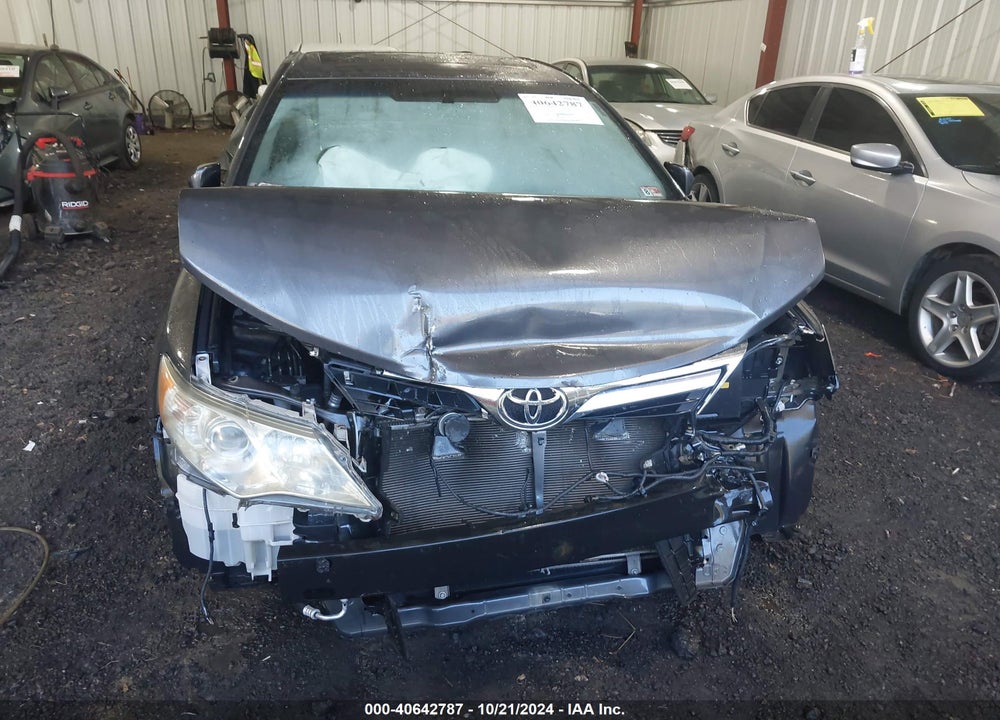 2012 TOYOTA CAMRY XLE VIN: 4T4BF1FK2CR212631