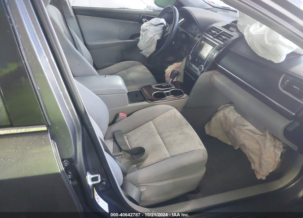 2012 TOYOTA CAMRY XLE VIN: 4T4BF1FK2CR212631