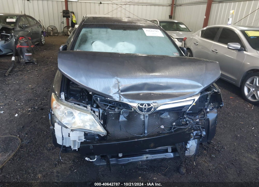 2012 TOYOTA CAMRY XLE VIN: 4T4BF1FK2CR212631