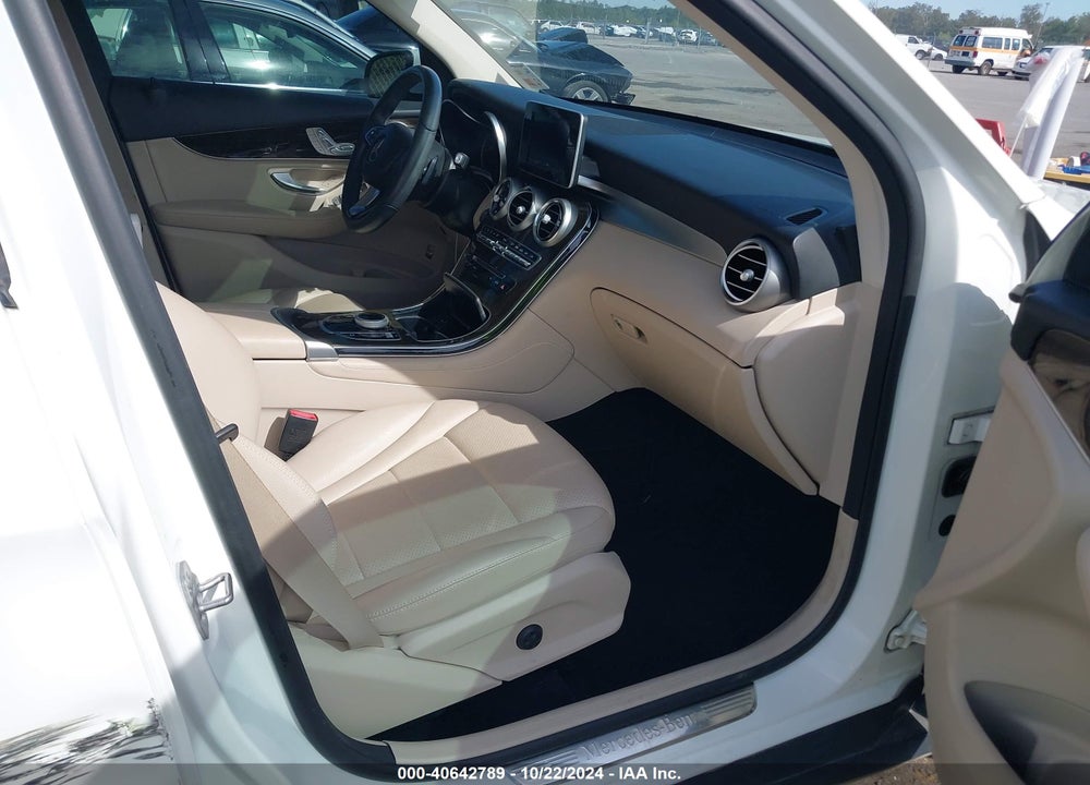 2018 MERCEDES-BENZ GLC 300 VIN: WDC0G4JB9JV046816
