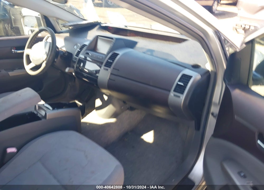 2005 TOYOTA PRIUS VIN: JTDKB20U653019448