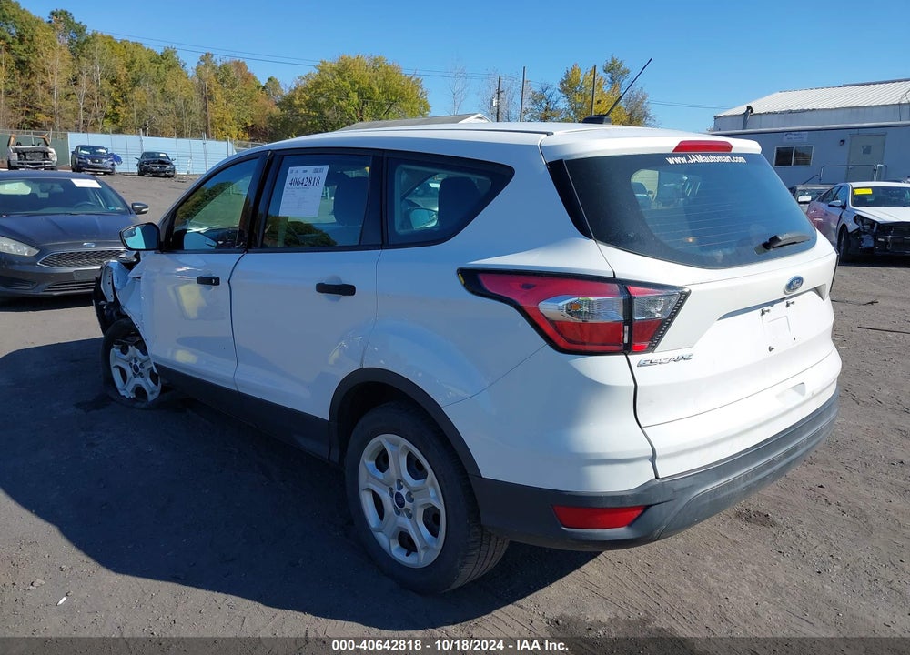 2018 FORD ESCAPE S VIN: 1FMCU0F70JUC62886