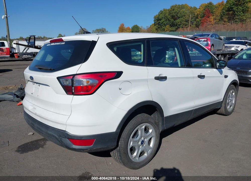 2018 FORD ESCAPE S VIN: 1FMCU0F70JUC62886