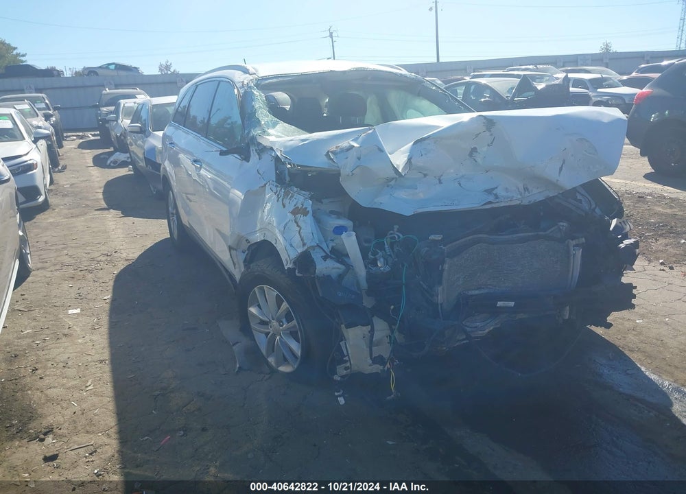 2018 KIA SORENTO 3.3L LX VIN: 5XYPGDA54JG370651