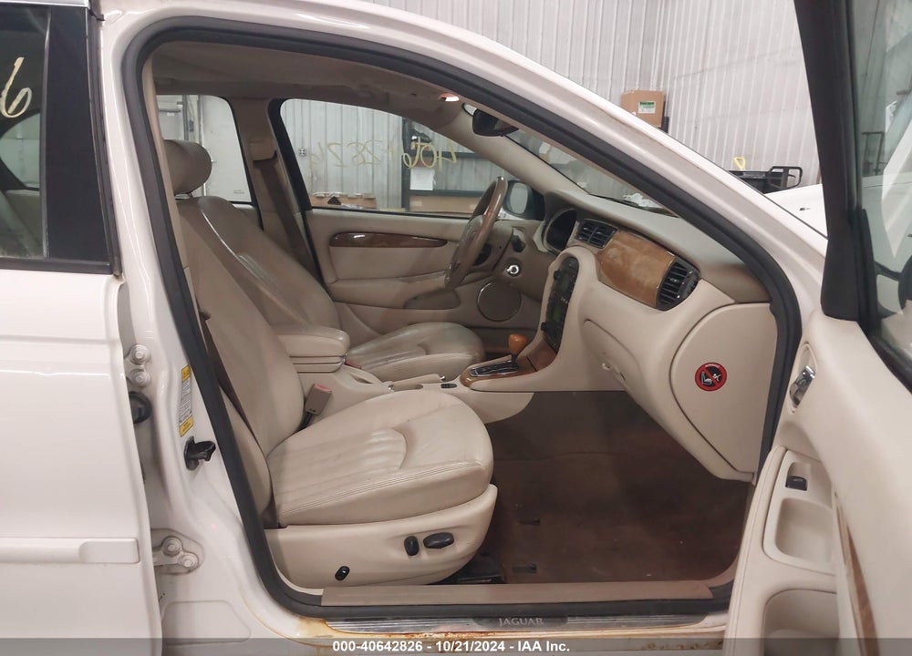 2003 JAGUAR X-TYPE 2.5 VIN: SAJEA51DX3XC97392