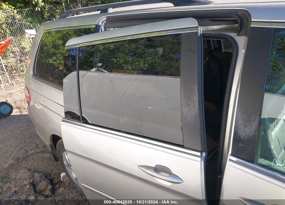 2007 HONDA ODYSSEY EX-L VIN: 5FNRL38627B441486