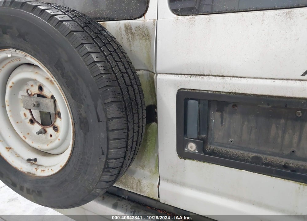 2007 FORD E-350 SUPER DUTY XL/XLT VIN: 1FBNE31L47DB11174