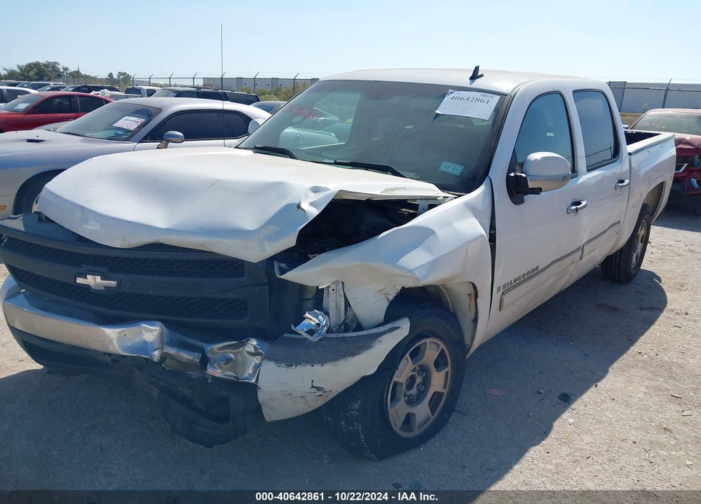 2008 CHEVROLET SILVERADO 1500 LS VIN: 3GCEC13C08G223896