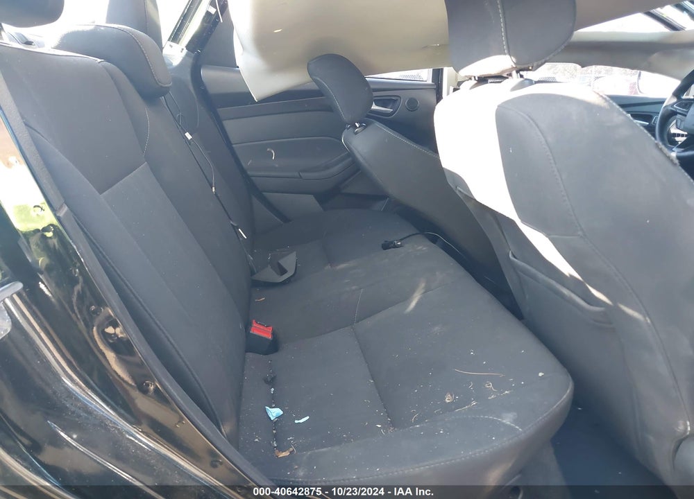 2018 FORD FOCUS SEL VIN: 1FADP3H27JL229379