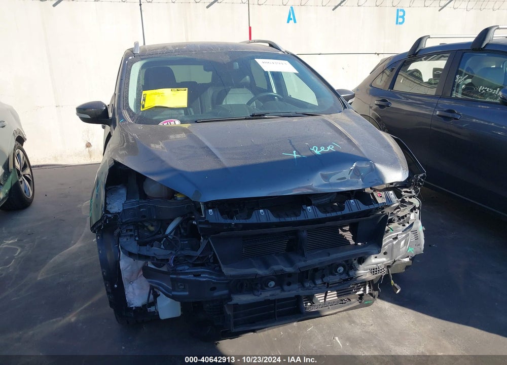 2017 FORD ESCAPE TITANIUM VIN: 1FMCU0J93HUB89709