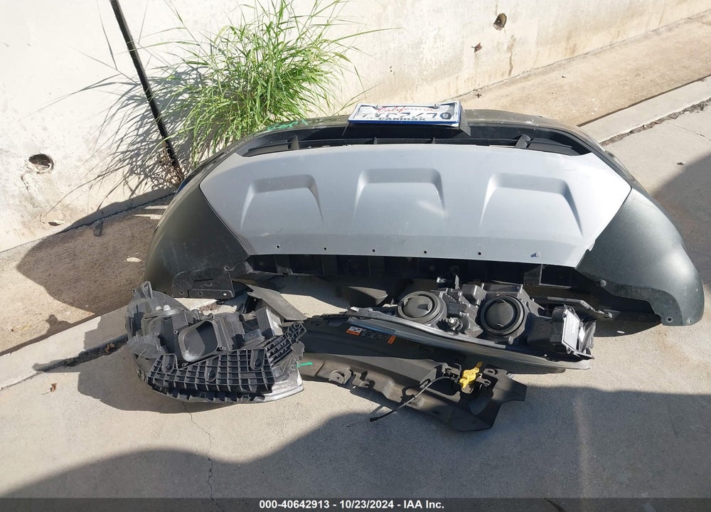 2017 FORD ESCAPE TITANIUM VIN: 1FMCU0J93HUB89709