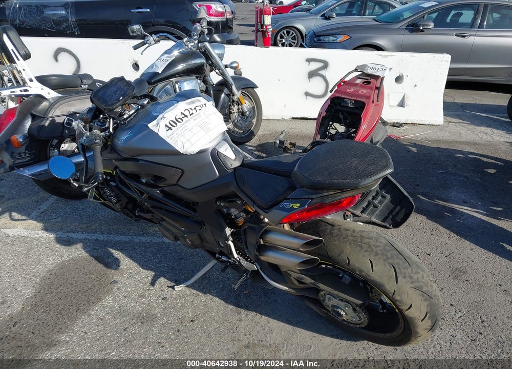 2021 M. V. AGUSTA BRUTALE 1000 RR VIN: ZCGPLFTW6MV000879