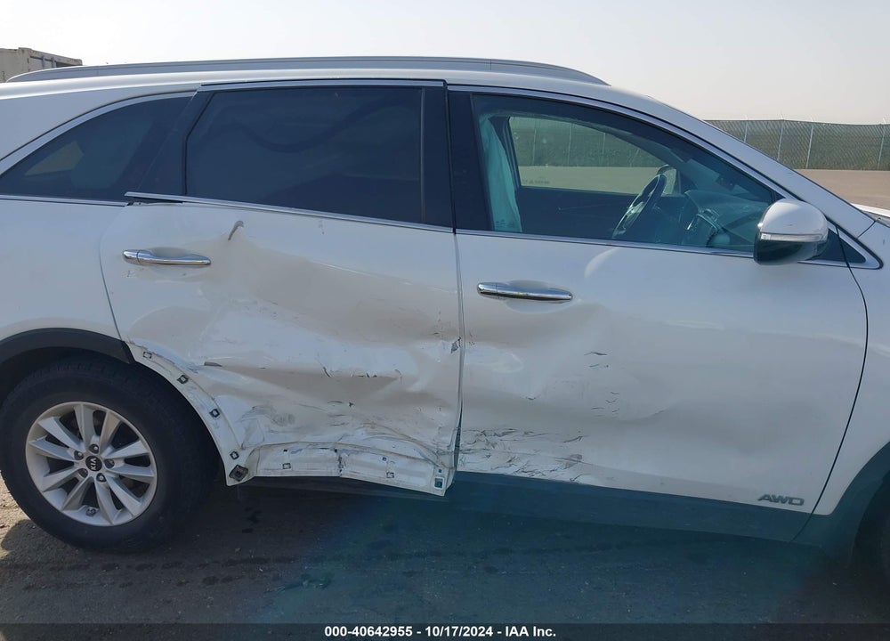 2019 KIA SORENTO 2.4L LX VIN: 5XYPGDA38KG575163