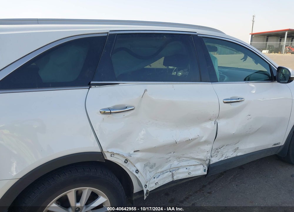 2019 KIA SORENTO 2.4L LX VIN: 5XYPGDA38KG575163