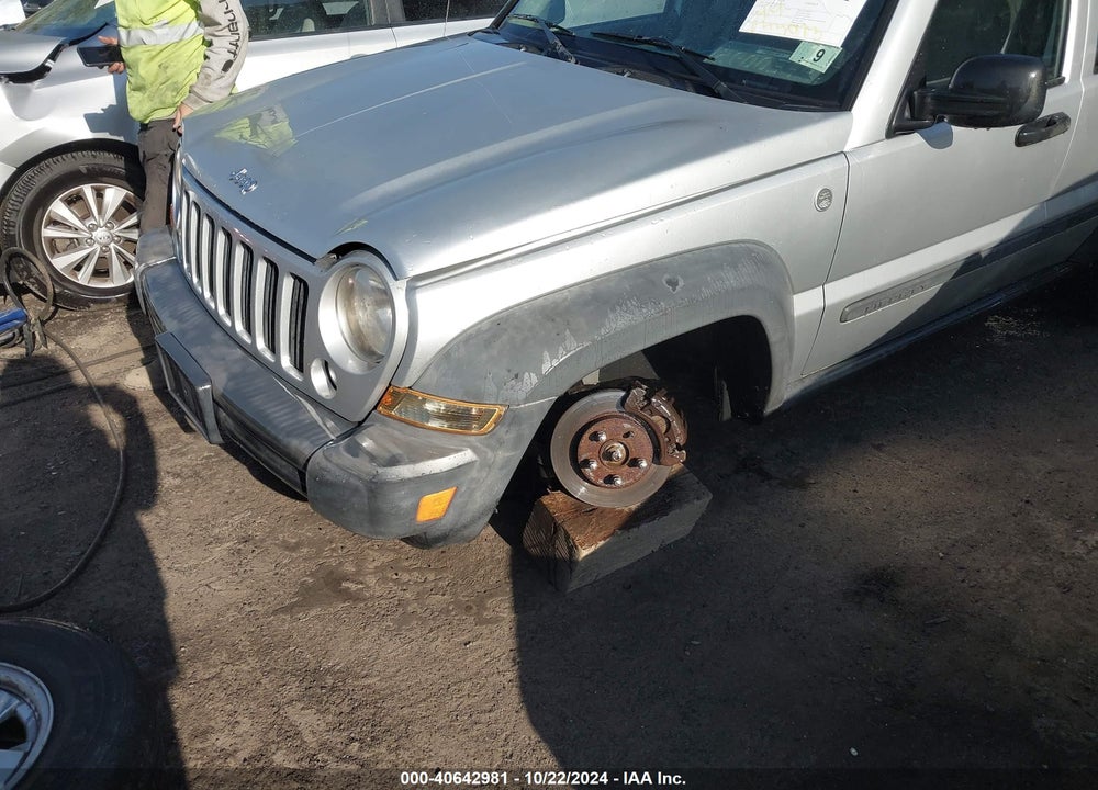 2007 JEEP LIBERTY SPORT VIN: 1J4GL48K57W665416