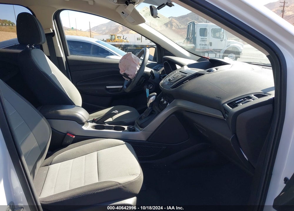 2014 FORD ESCAPE SE VIN: 1FMCU0GX1EUE13495