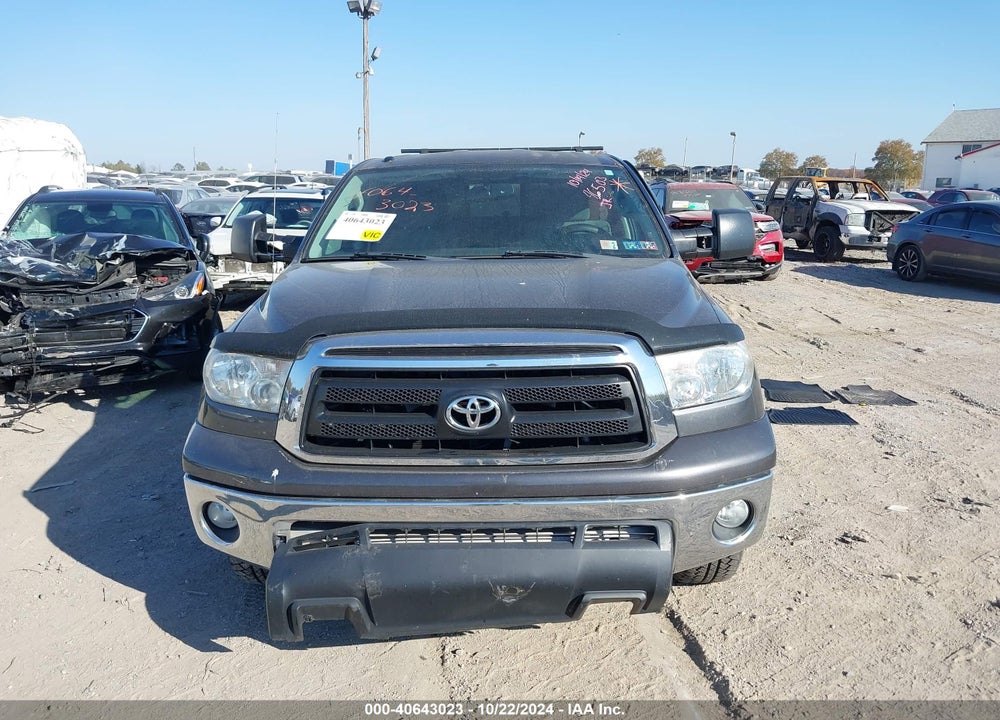 2013 TOYOTA TUNDRA GRADE 5.7L V8 VIN: 5TFRY5F13DX136360