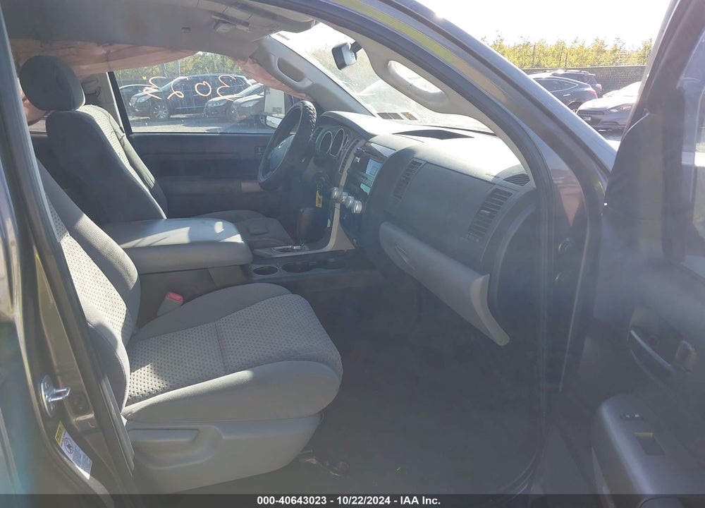 2013 TOYOTA TUNDRA GRADE 5.7L V8 VIN: 5TFRY5F13DX136360