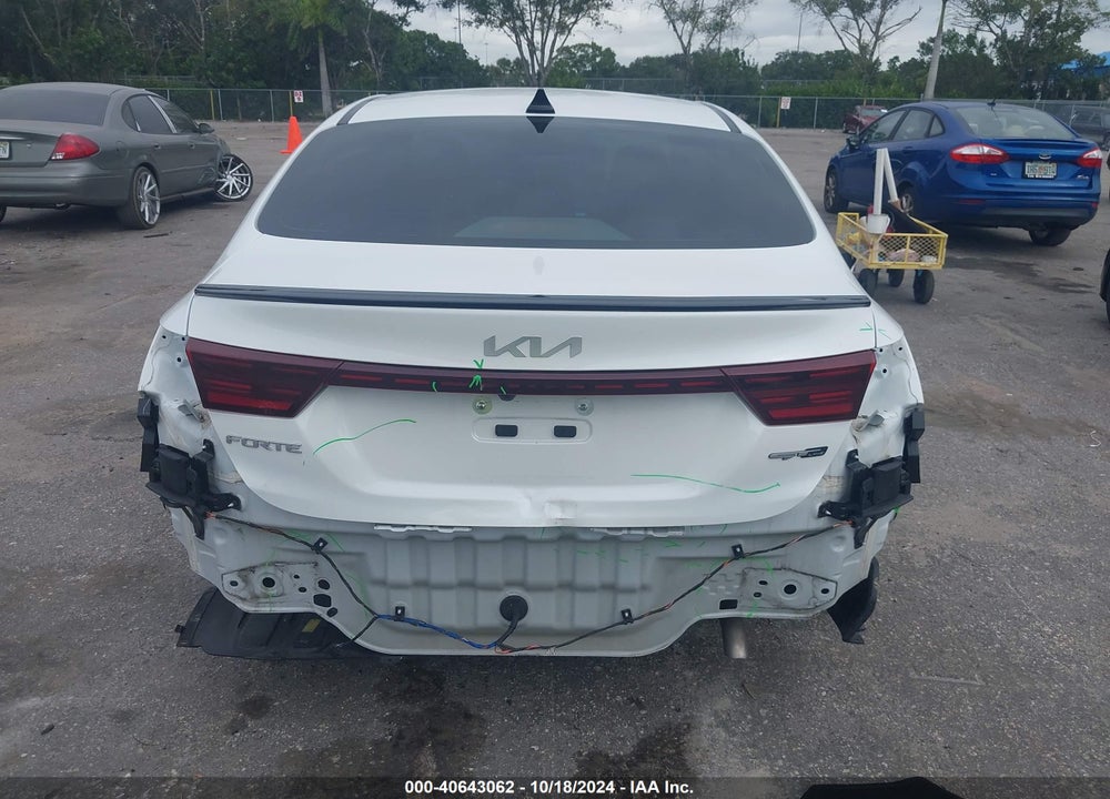2022 KIA FORTE GT LINE VIN: 3KPF54AD8NE433391