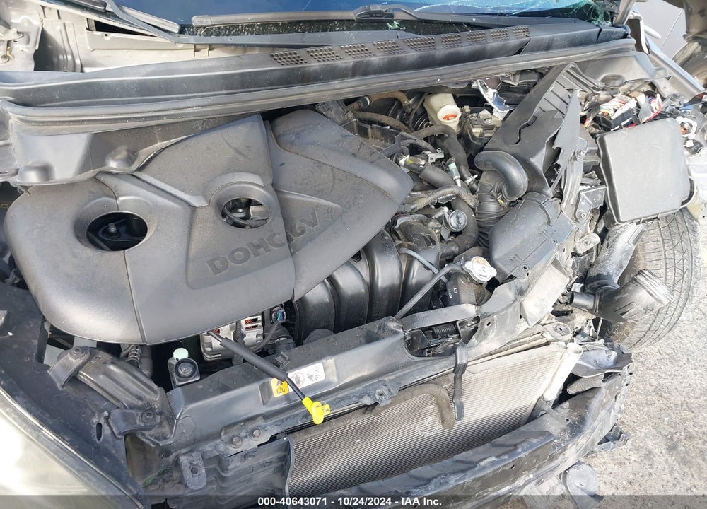 2016 HYUNDAI ELANTRA VIN: 5NPDH4AE5GH716742