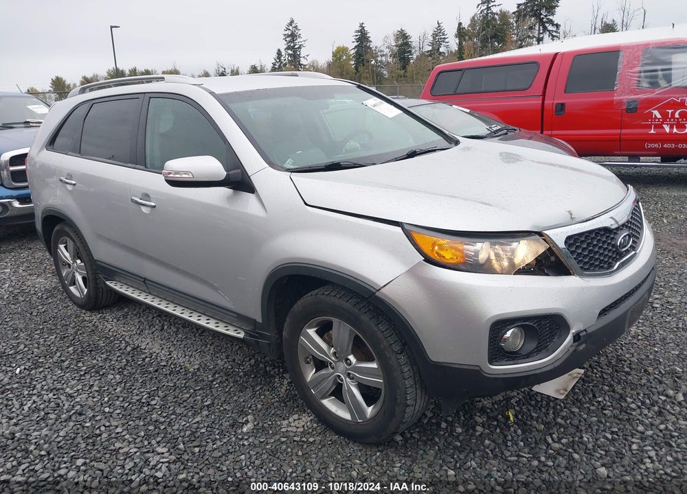 2013 KIA SORENTO EX VIN: 5XYKU3A63DG337960