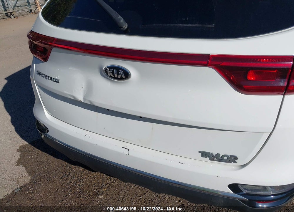2020 KIA SPORTAGE LX VIN: KNDPMCAC9L7743426