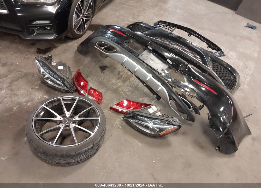 2018 MERCEDES-BENZ AMG C 43 VIN: WDDWJ6EB8JF640112