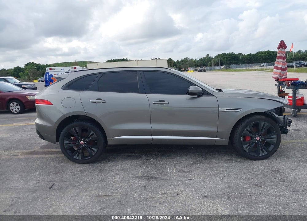 2018 JAGUAR F-PACE S VIN: SADCM2FV2JA271738