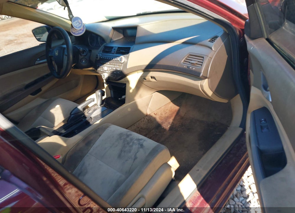 2010 HONDA ACCORD 2.4 LX VIN: 1HGCP2F30AA117547