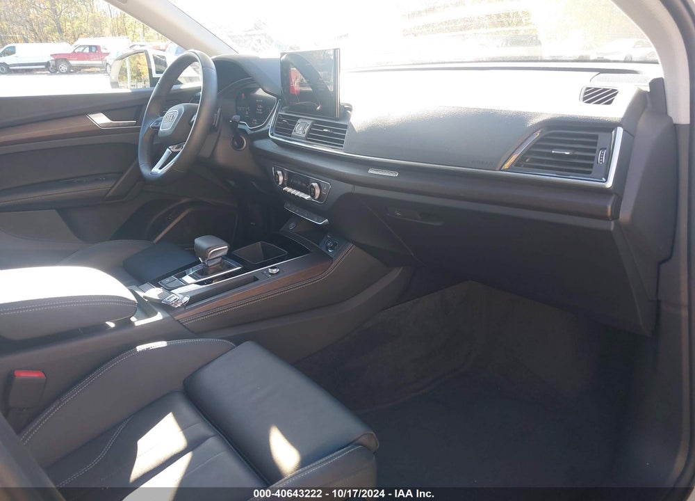 2024 AUDI Q5 PREMIUM PLUS 45 TFSI S LINE QUATTRO VIN: WA1EAAFYXR2023352