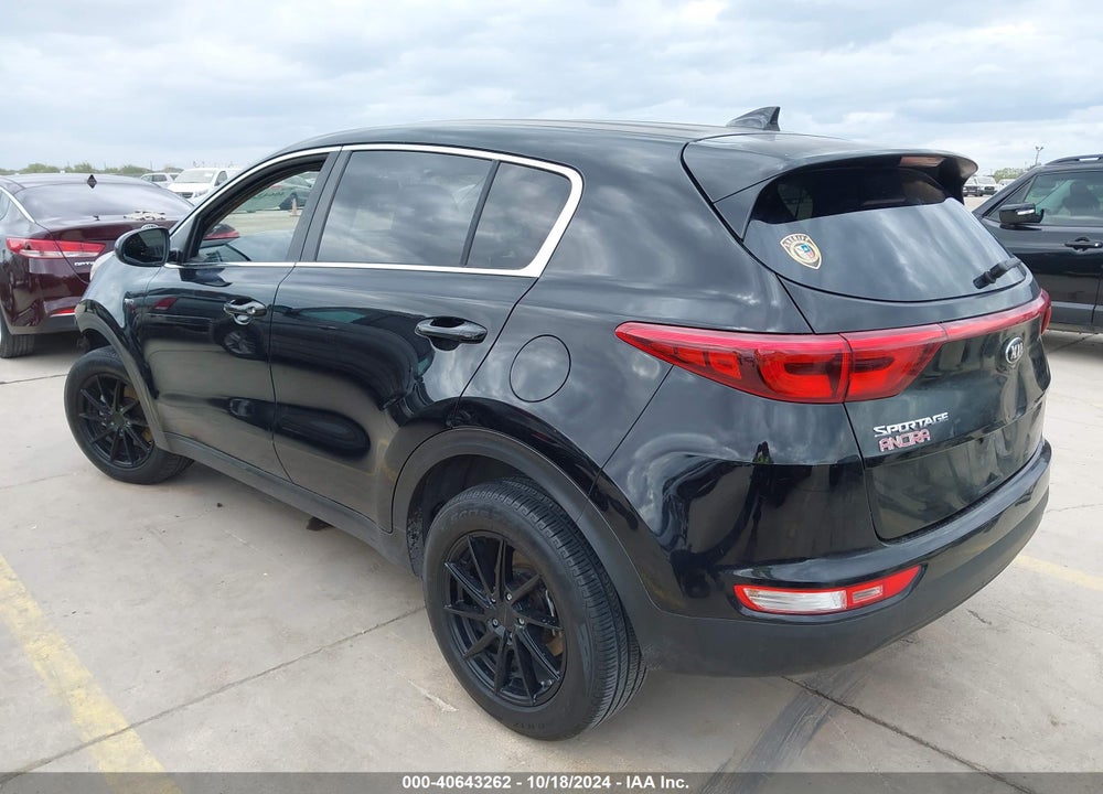 2017 KIA SPORTAGE LX VIN: KNDPMCAC8H7126302
