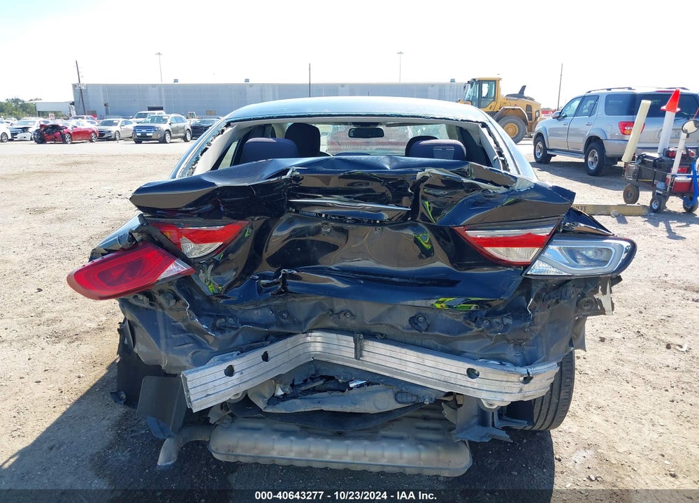 2016 CHRYSLER 200 LIMITED VIN: 1C3CCCAB3GN172532