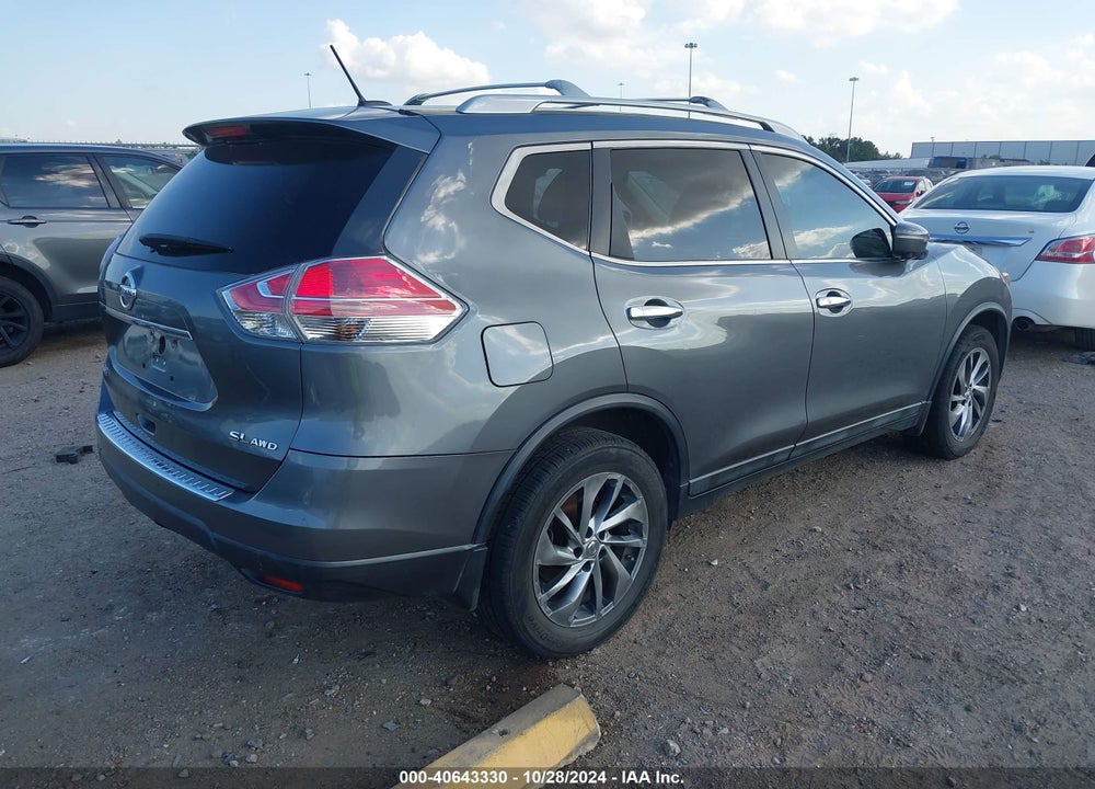 2015 NISSAN ROGUE SL VIN: 5N1AT2MV8FC859448