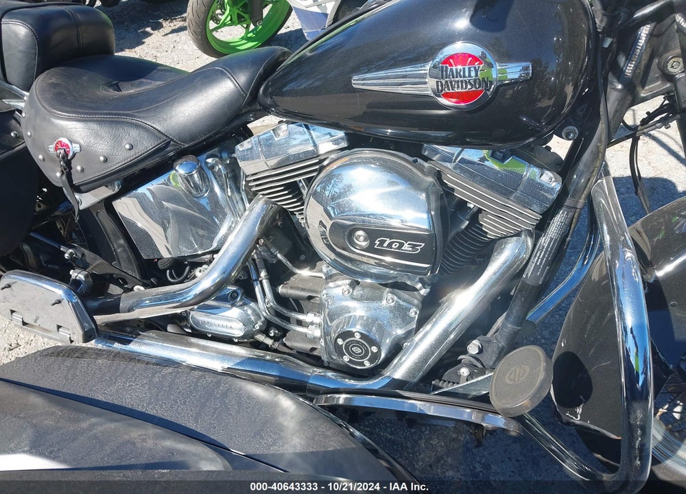 2017 HARLEY-DAVIDSON FLSTC HERITAGE SOFTAIL CLASSIC VIN: 1HD1BWV15HB028331