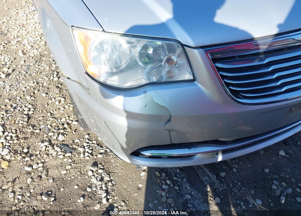 2011 CHRYSLER TOWN & COUNTRY TOURING VIN: 2A4RR5DG4BR687259
