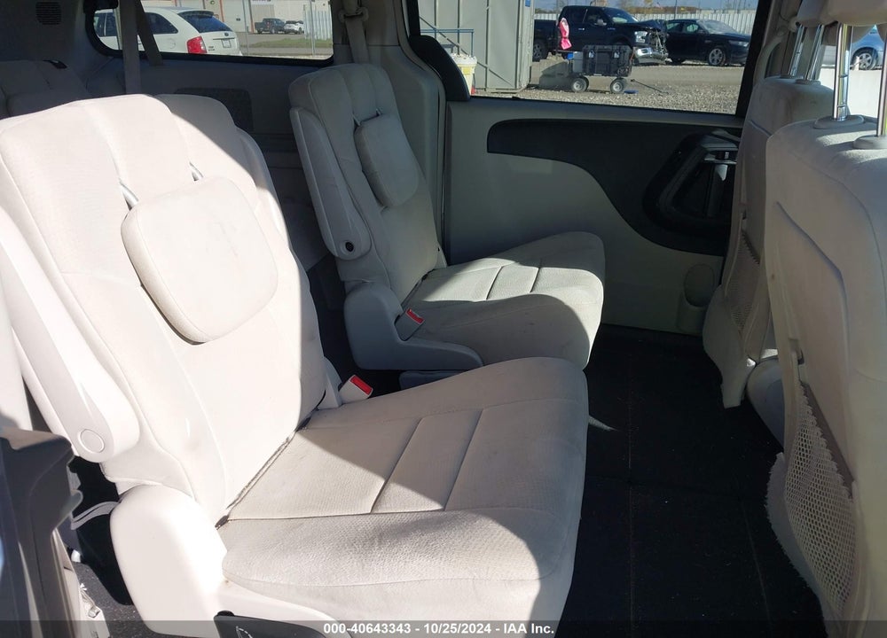 2011 CHRYSLER TOWN & COUNTRY TOURING VIN: 2A4RR5DG4BR687259