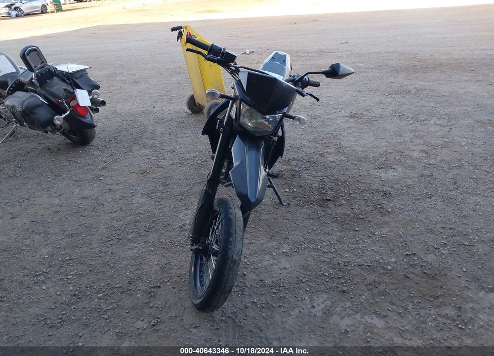 2022 KAWASAKI KLX300 E VIN: ML5LXBE17NDA10334