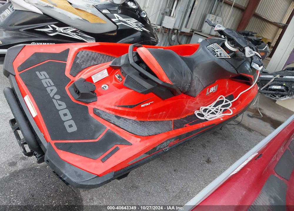 2016 SEADOO --- VIN: YDV22811E616