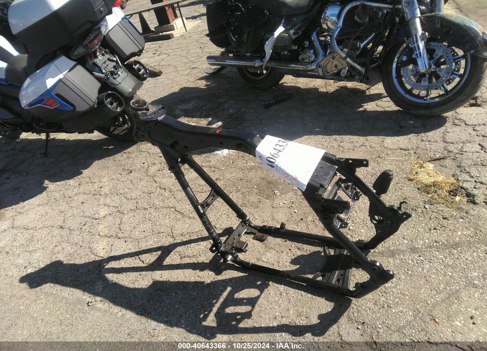 2020 HARLEY-DAVIDSON FLHXSE VIN: 1HD1PXL1XLB956784