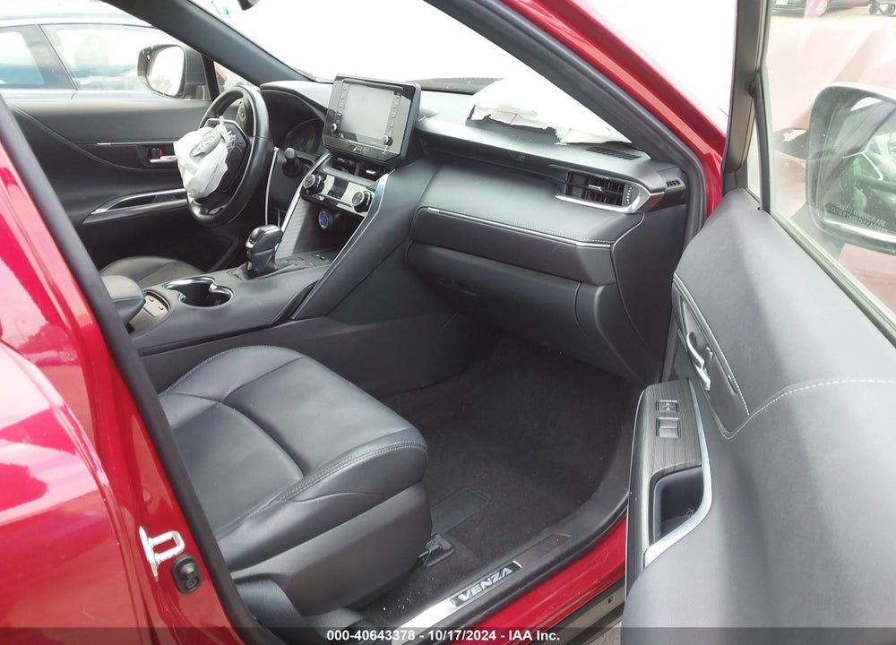 2022 TOYOTA VENZA XLE VIN: JTEAAAAH8NJ097733