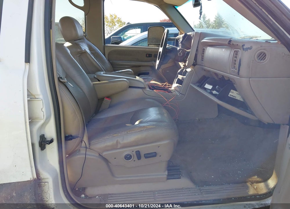 2003 CHEVROLET SILVERADO 2500HD LT VIN: 1GCHK23103F192213