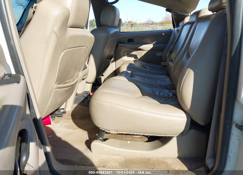 2003 CHEVROLET SILVERADO 2500HD LT VIN: 1GCHK23103F192213